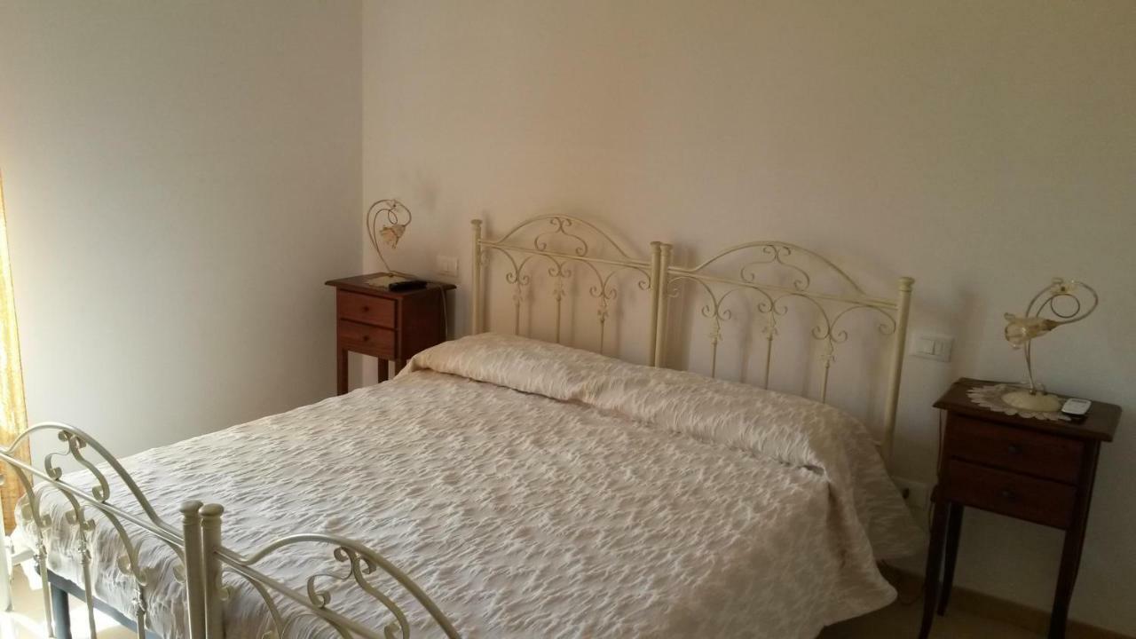 B&B Le Due Cisterne Vernole Eksteriør billede